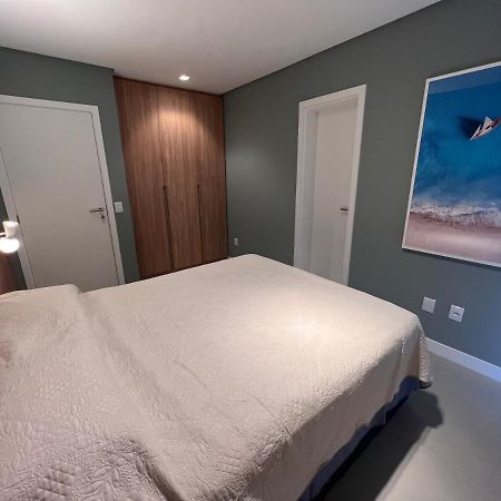 Cobertura Velejar Em Condominio Clube - Com Area De Lazer Governador Celso Ramos Eksteriør billede