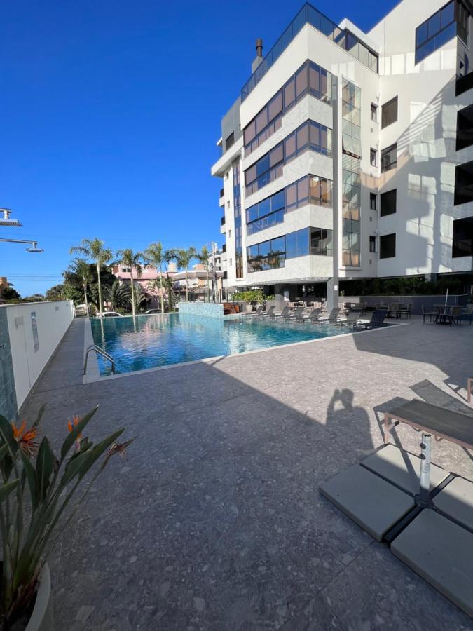 Cobertura Velejar Em Condominio Clube - Com Area De Lazer Governador Celso Ramos Eksteriør billede